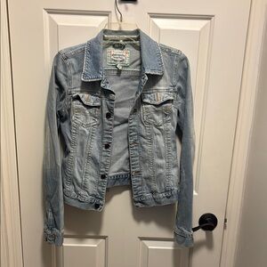 Abercrombie & Fitch Blue Jean Jacket Cropped Denim